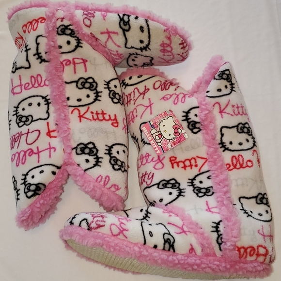 Hello Kitty Shoes - Hello Kitty Slippers